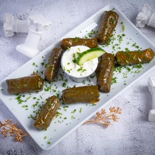 Grape leaves (Mahshi)